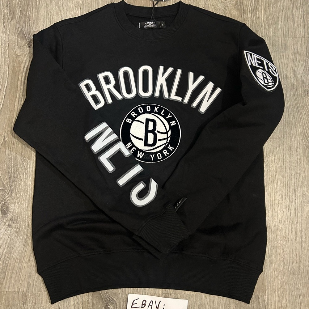 Pro Standard Brooklyn Nets Crew Neck Sweater Size Small NWT